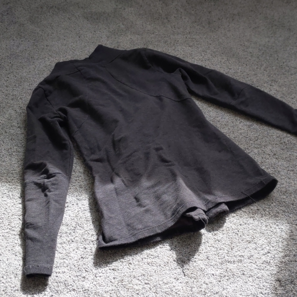 Slim fitting jacket. - Picture 2 of 5